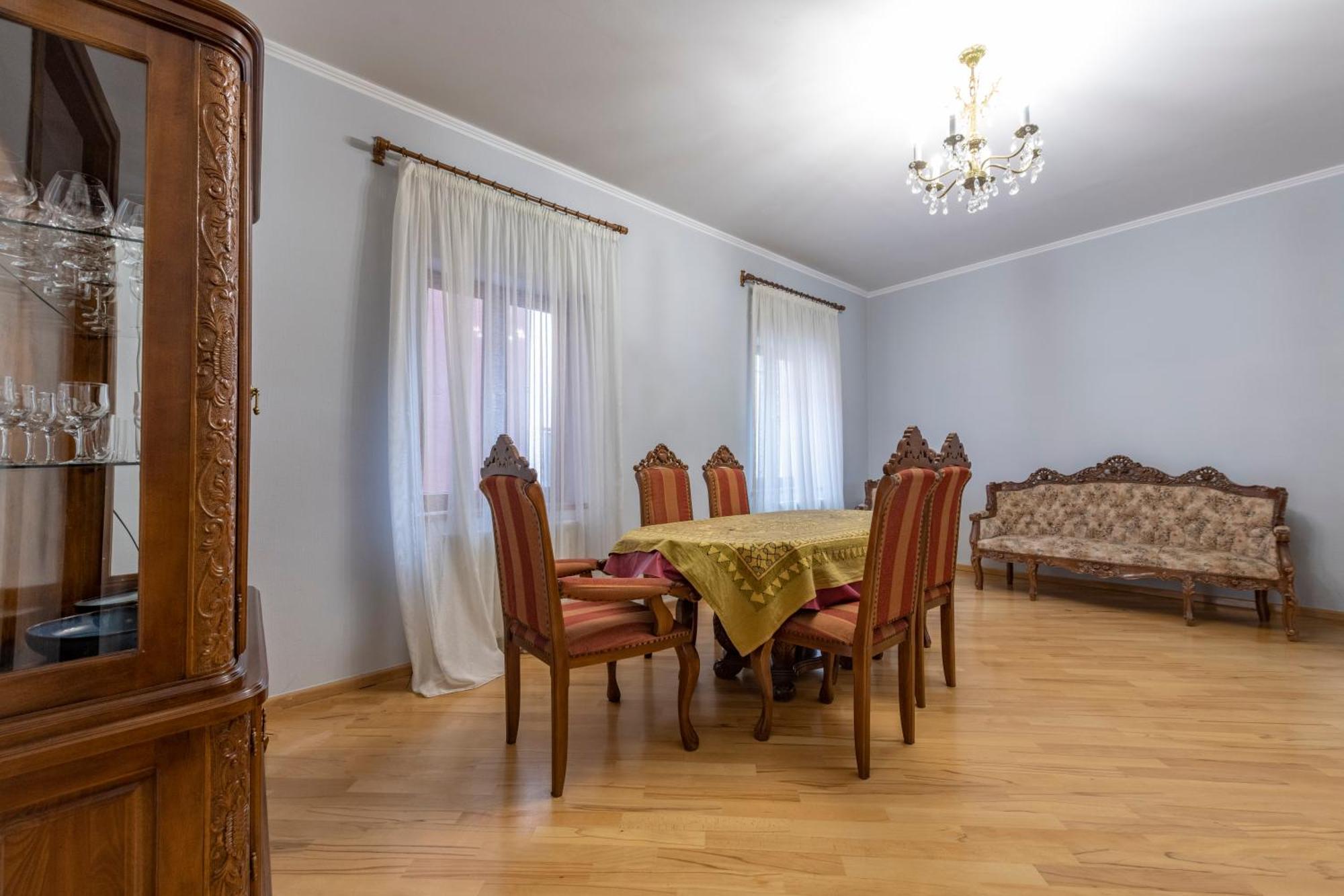 Your Home, Old Tbilisi Buitenkant foto